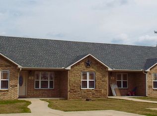 34 Broadway St, Lone Grove, OK 73443