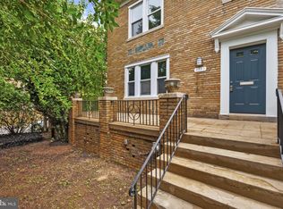 3551 Hertford Pl NW, Washington, DC 20010