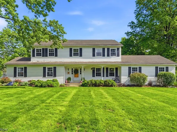 149 Colony Dr, Hudson, OH 44236