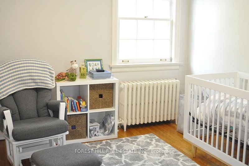 Toronto House for rent - 4 Bedrooms — photo 7