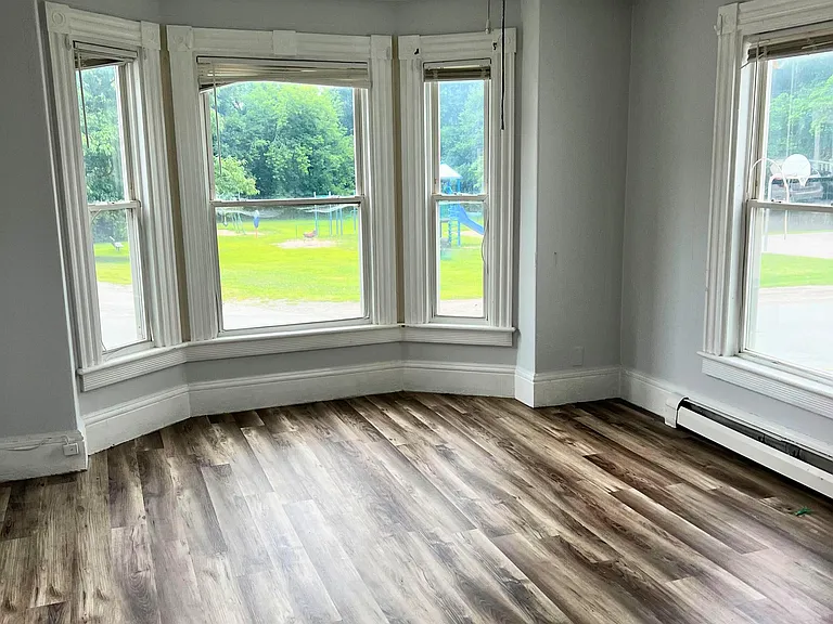 65 Bosworth St #1 — Photo 4