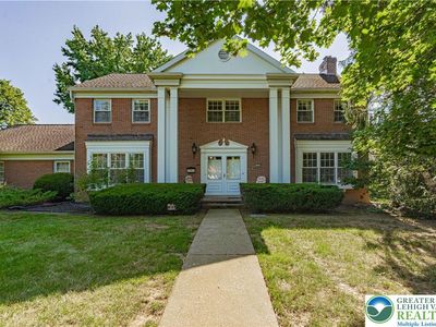 1425 N 39th St, Allentown, PA, 18104