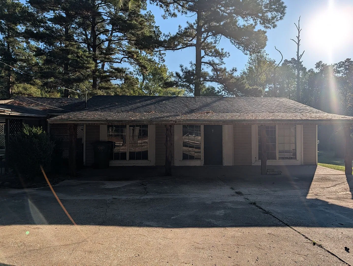 One Bedroom One Bath in the Country — Photo 1