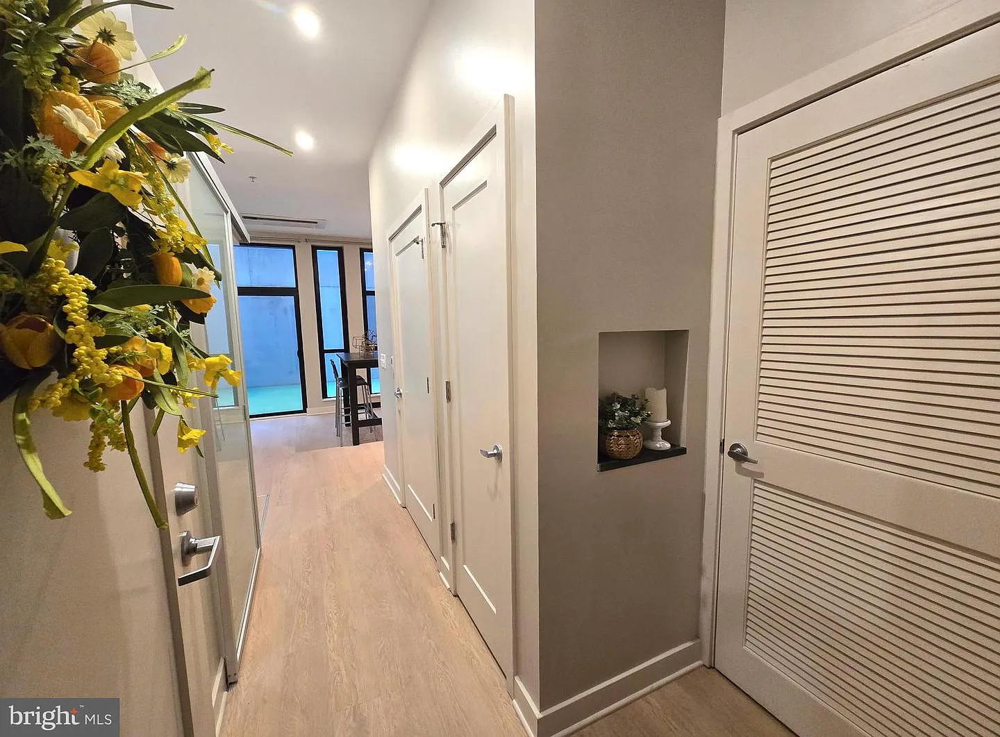 1 bed, 1.0 bath, 500 sqft, $1,850 — Photo 2