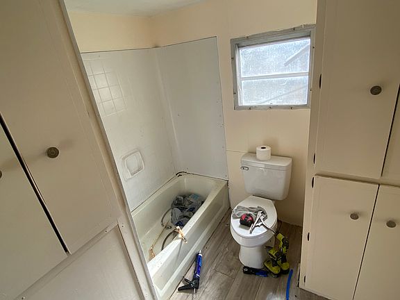 5th image of 3220 Sonnet Rd
