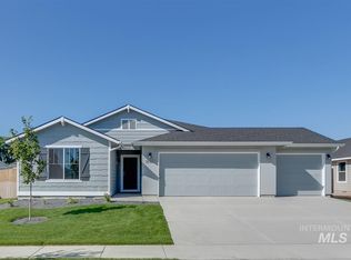 835 N Chastain Ln, Eagle, ID 83616