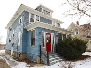 316 N Main St, Juneau, WI 53039