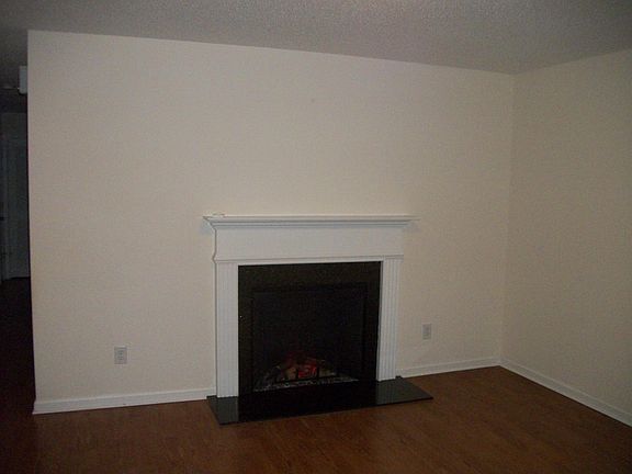 Electric Log Fireplace