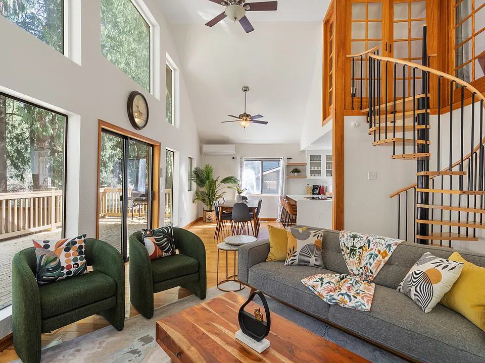18217 115th St NE