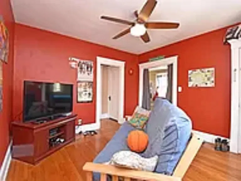 465 Lloyd Pl #2 — Photo 6