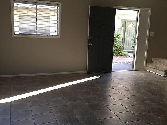 3rd image of 6025 W Townley Ave