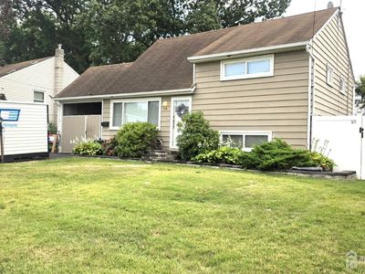 26 Oxford Rd, East Brunswick, NJ, 08816