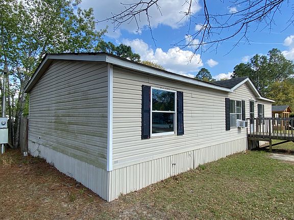 2nd image of 138 Crestwood Arch