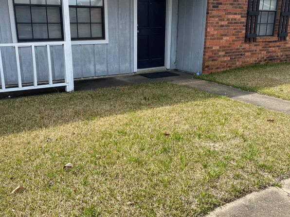 (undisclosed Address), Starkville, MS 39759