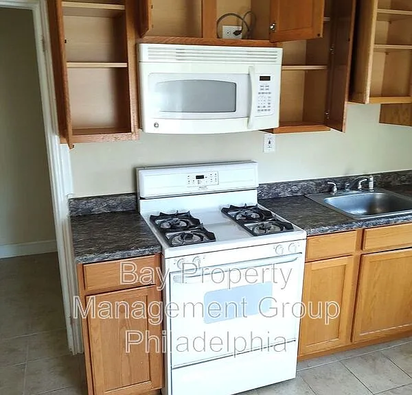 134 W Mount Pleasant Ave #2 — Photo 10