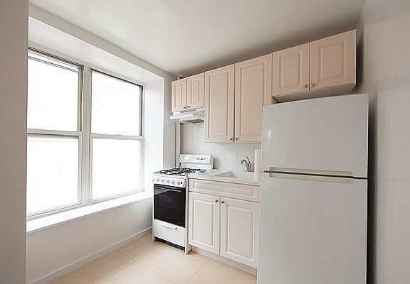 3rd image of 437 E 12th St APT 16