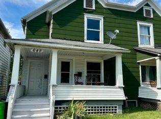 647-649 W Hopocan Ave, Barberton, OH 44203