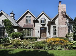 900 E Westleigh Rd, Lake Forest, IL 60045