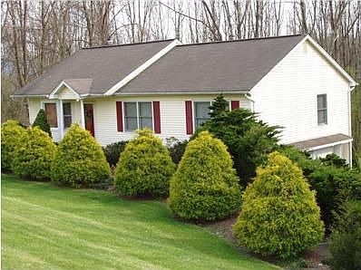 1st image of 23 Telfer Dr