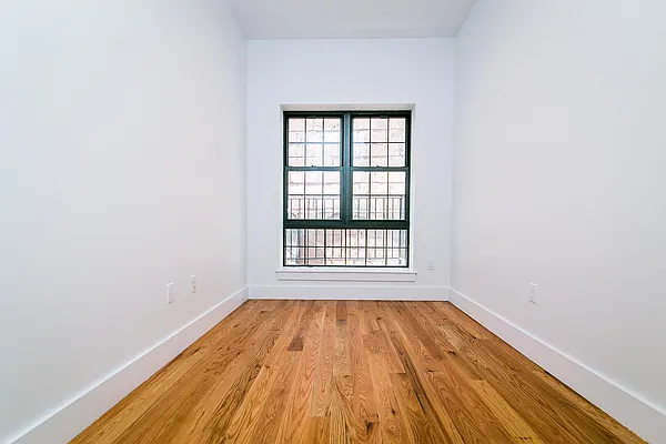 Rented by Nooklyn NYC LLC | media 68