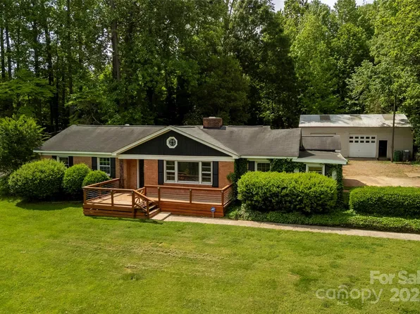 5100 Crestland Ave, Charlotte, NC 28269