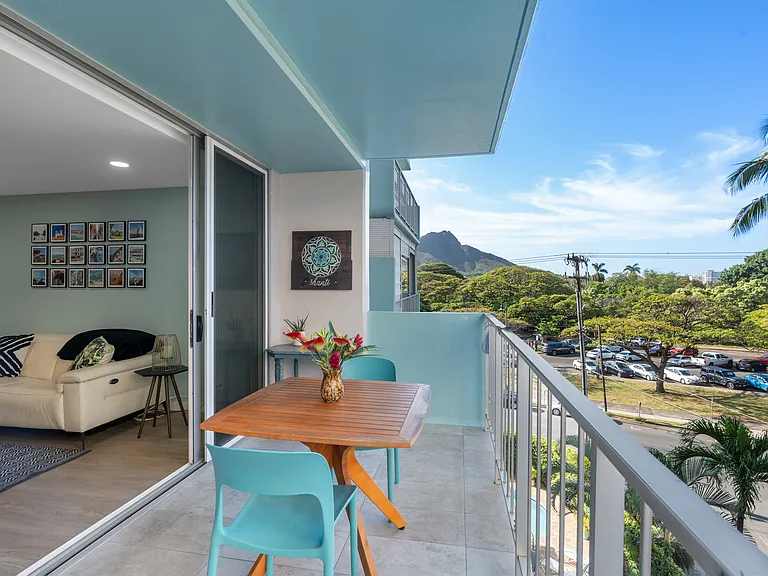 204 Kapahulu Ave #303 — Photo 6