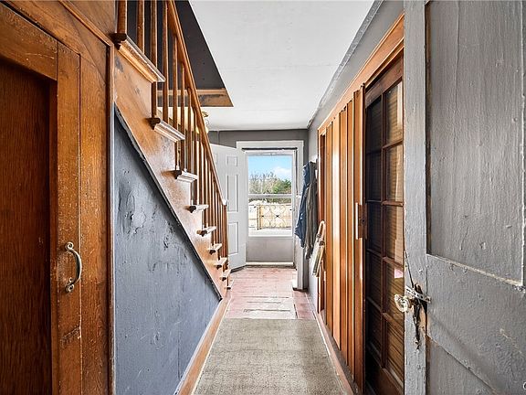 4th image of 94 Perry Rd #292