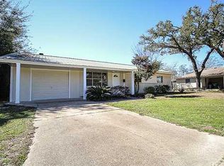 2508 Middlecoff Dr, Gulfport, MS 39507