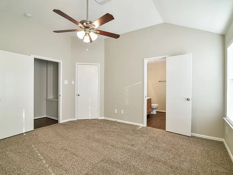 12002 Green Butte Ct — Photo 10