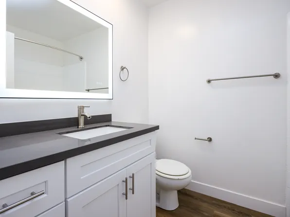 Euclid Place Apartments, 291 S Euclid Ave #1B-1Ba-1200Sqft, Pasadena, CA 91101