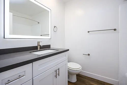 Euclid Place Apartments Photo 1