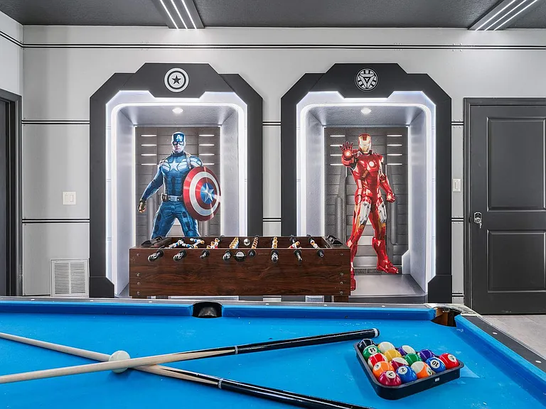 Building's Lounge
