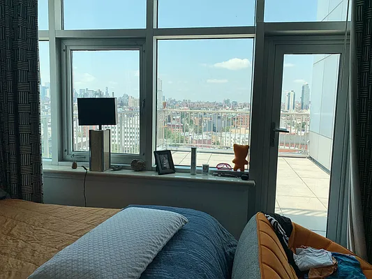 Rented by REAL New York | media 9