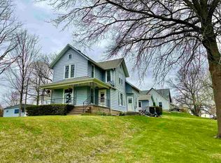 916 7th St NW, Wellman, IA 52356