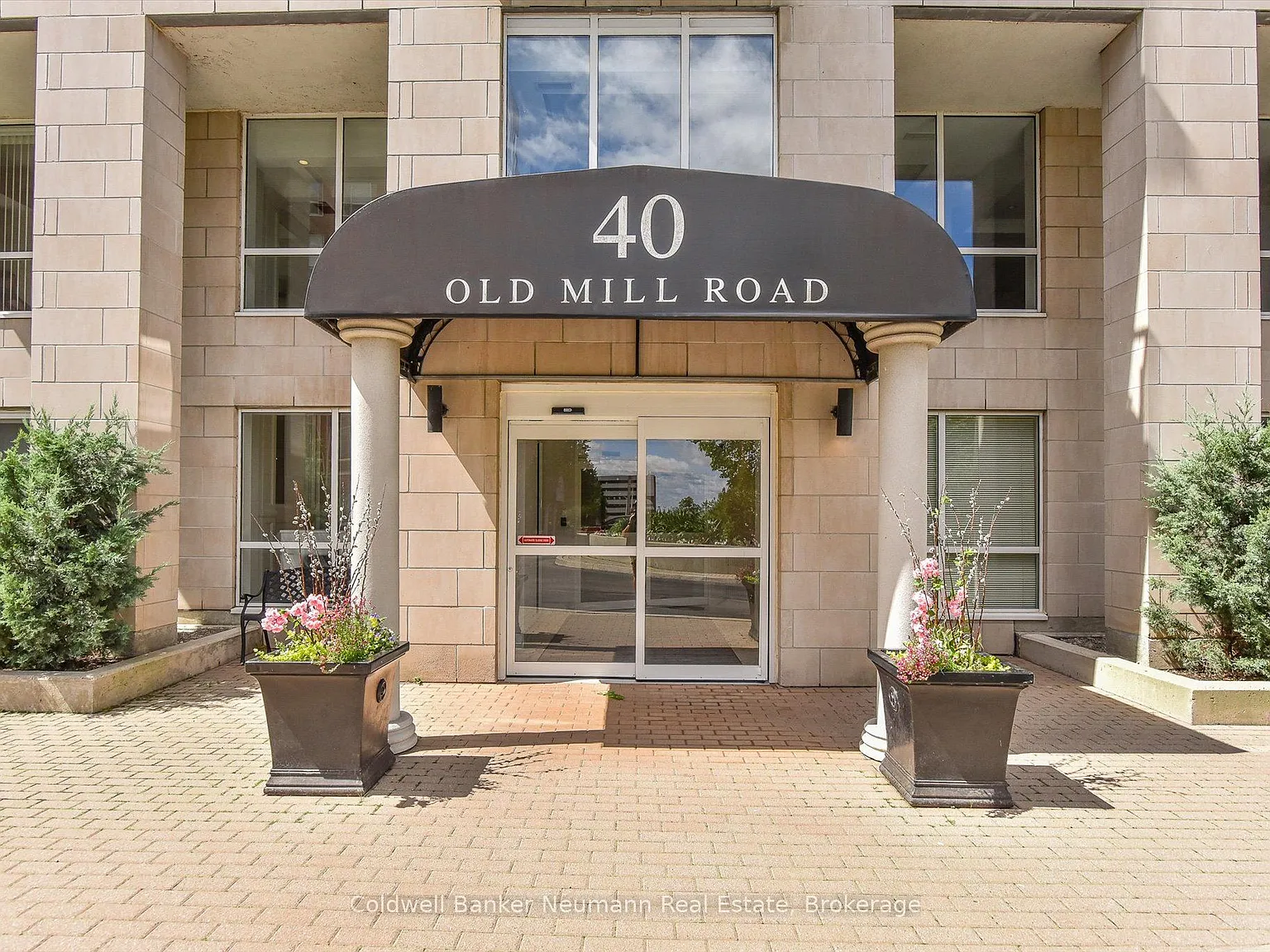 2 bed, $2,575 — Photo 3
