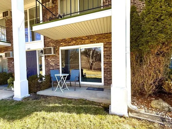 108 Evelyn LANE Unit B, Lake Geneva, WI 53147