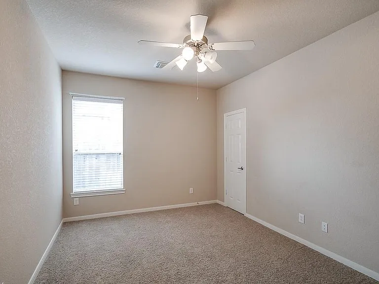 9706 Parsonsfield Ln — Photo 16