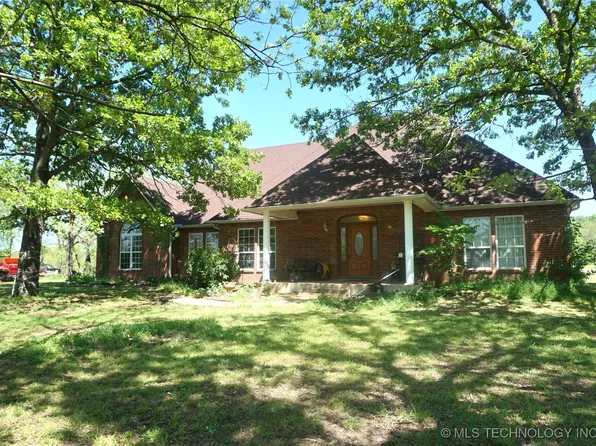 24590 Wilson Rd, Henryetta, OK 74437