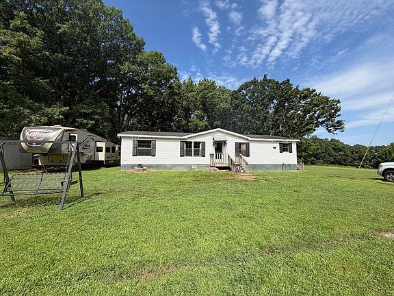 2nd image of 207 Woodmist Road