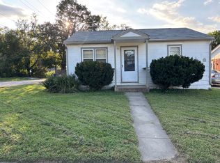 2201 Griffith St, Lincoln, NE 68503