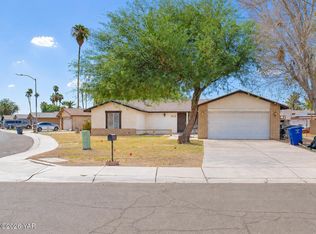 3076 W London Dr, Yuma, AZ 85364