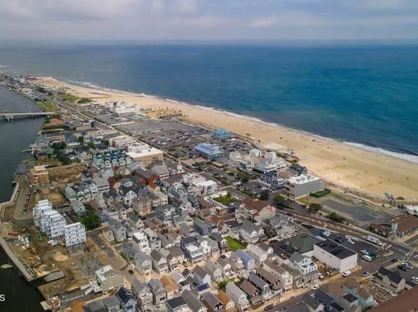 1125 E Ocean Ave #3B, Rumson, NJ 07760