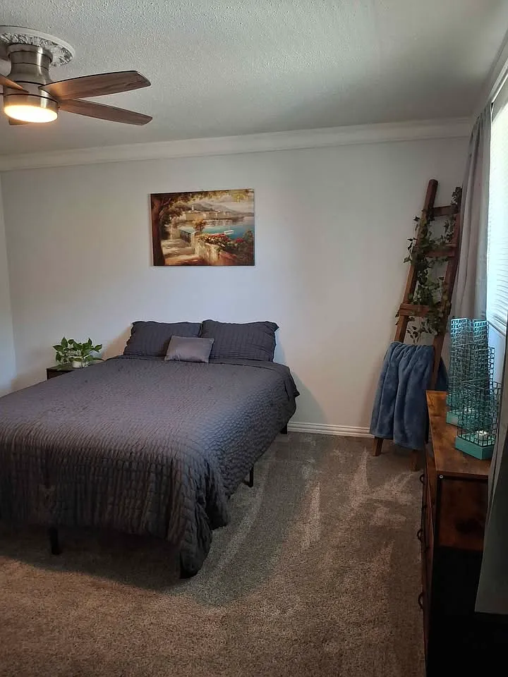2 bed, 1150 sqft, $900 — Photo 2
