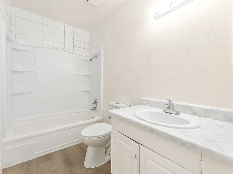 5309 W Cheyenne Ave — Photo 15