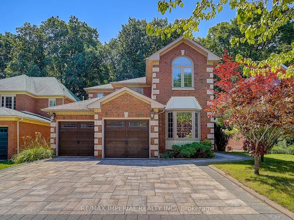 5337 Champlain Trl, Mississauga, ON L5R 2Y6
