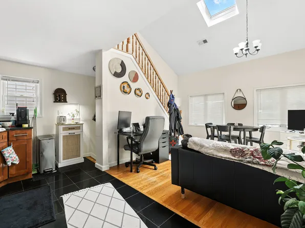 42-19 214th Place image 24 of 44