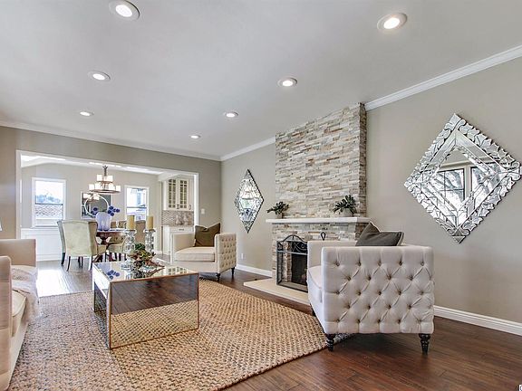4th image of 408 Knight Way