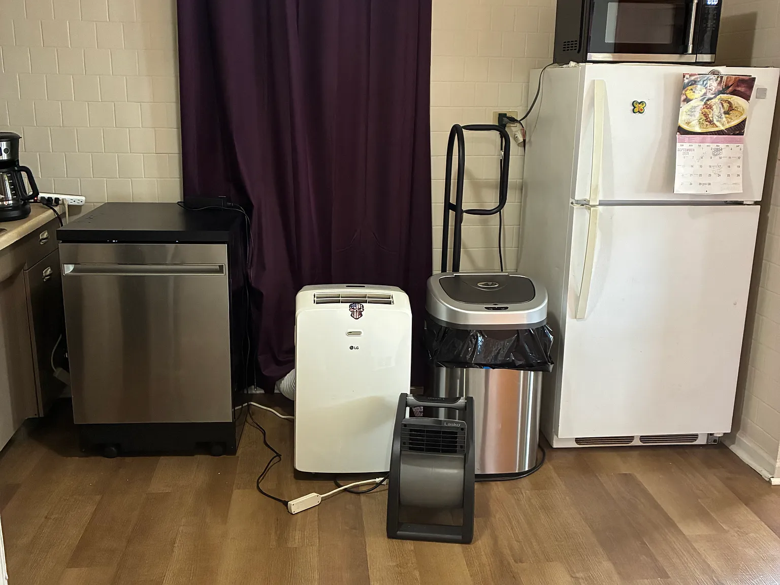 1 bed, 1.5 bath, 800 sqft, $725 — Photo 3