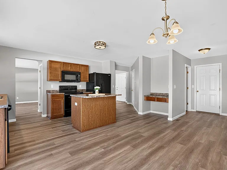 330 Wabash Woods Way — Photo 13
