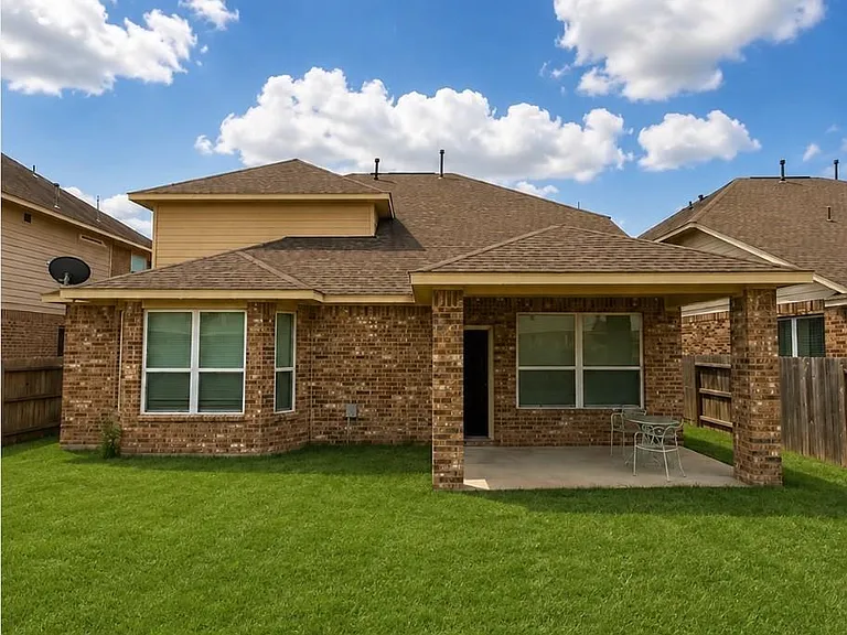 7827 Mesquite Manor Ln — Photo 17